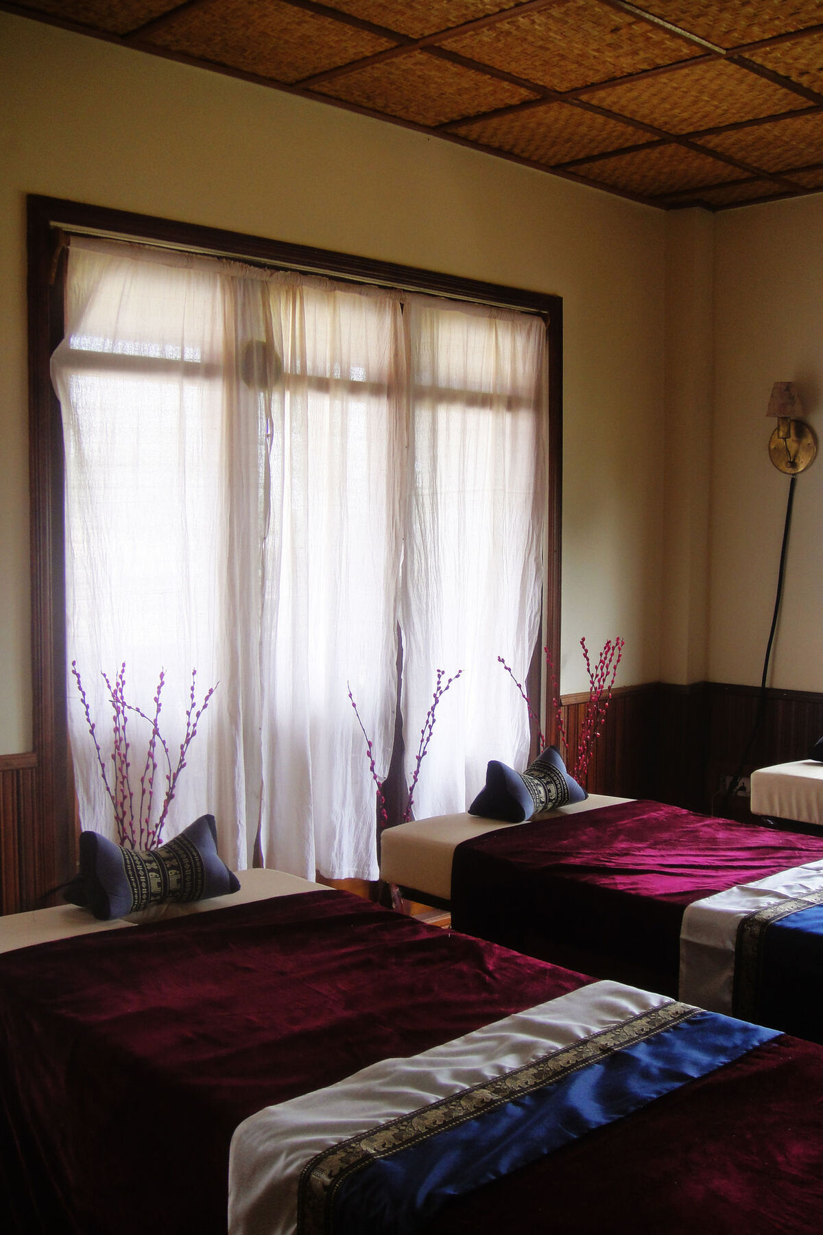 Three Seasons Inn & Spa Nyaung Shwe Exterior photo